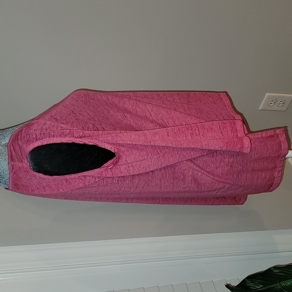 Pink Linen Blouse - Picture 2 of 4